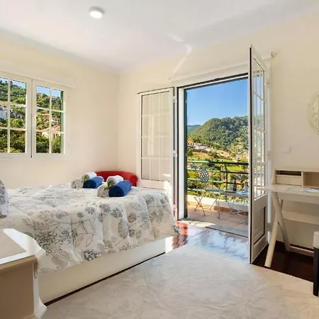 Traveller's House Promo 25 * Machico (Madeira)